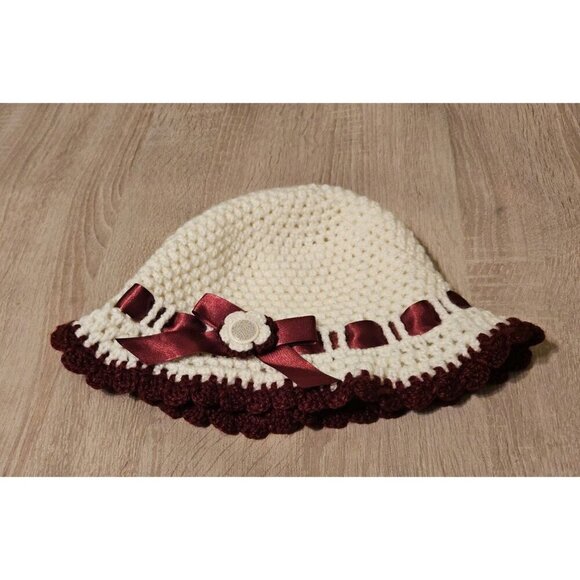 Handmade Accessories - Hand-Made - Knitted Winter Clouche Hat - One-Size - Very Warm! Cream Bergundy